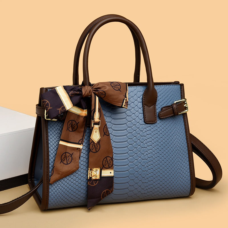 Stylish Leather Snakeskin Embossed Handbag for Women - Commuter Bag with Contrasting Colors